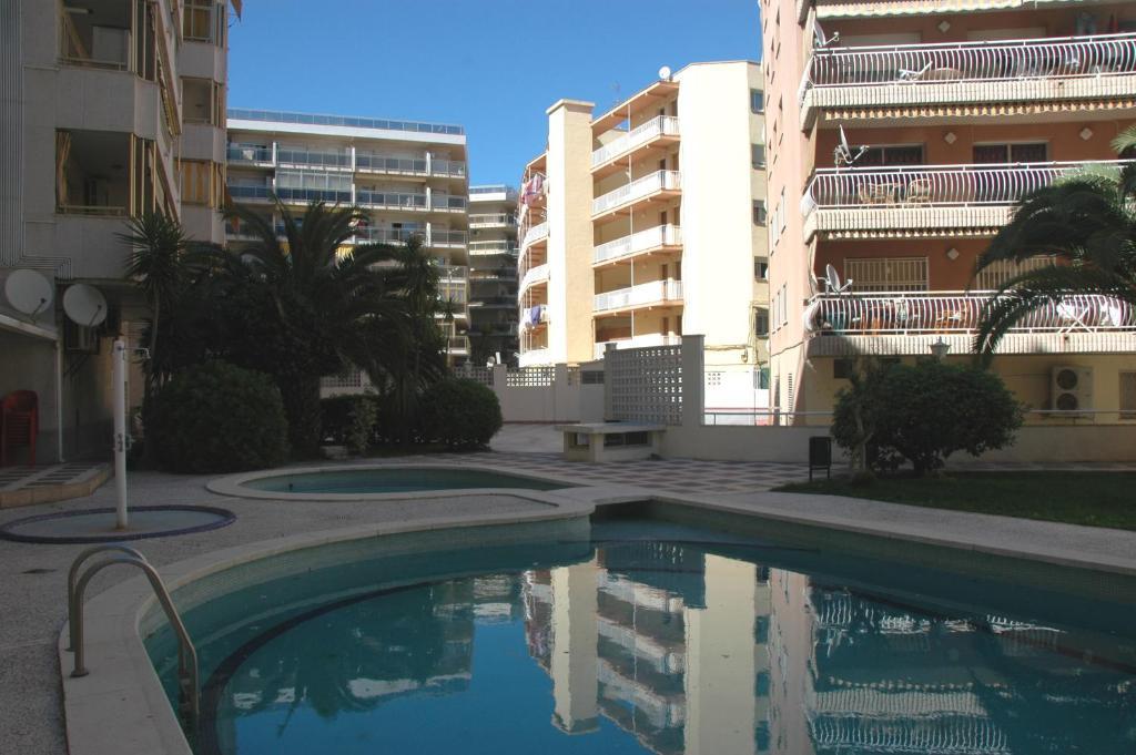 Apartamentos Indasol Салоу Экстерьер фото